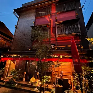 アパート Benidaruma - Yatsuhashi