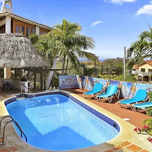 Blenchi Hotel