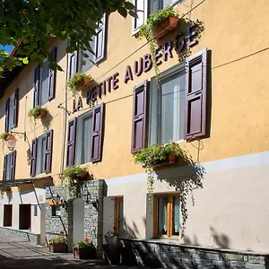 hotel-la-petite-auberge.hotels-rhonealpes.com/